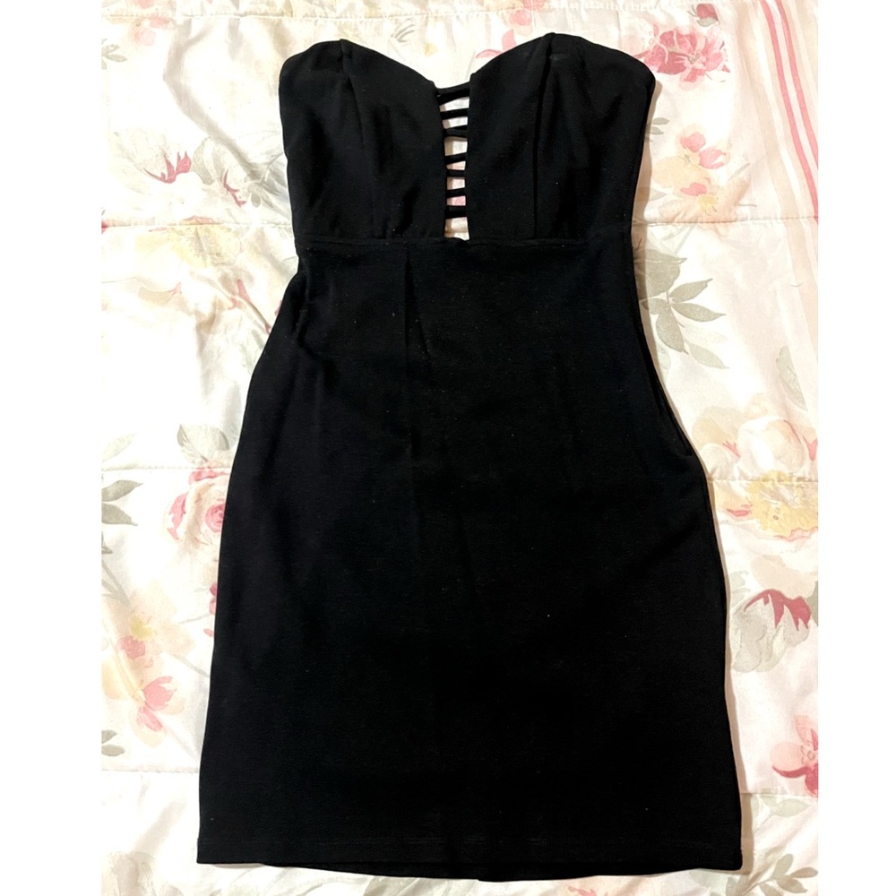 Black Strapless Dress